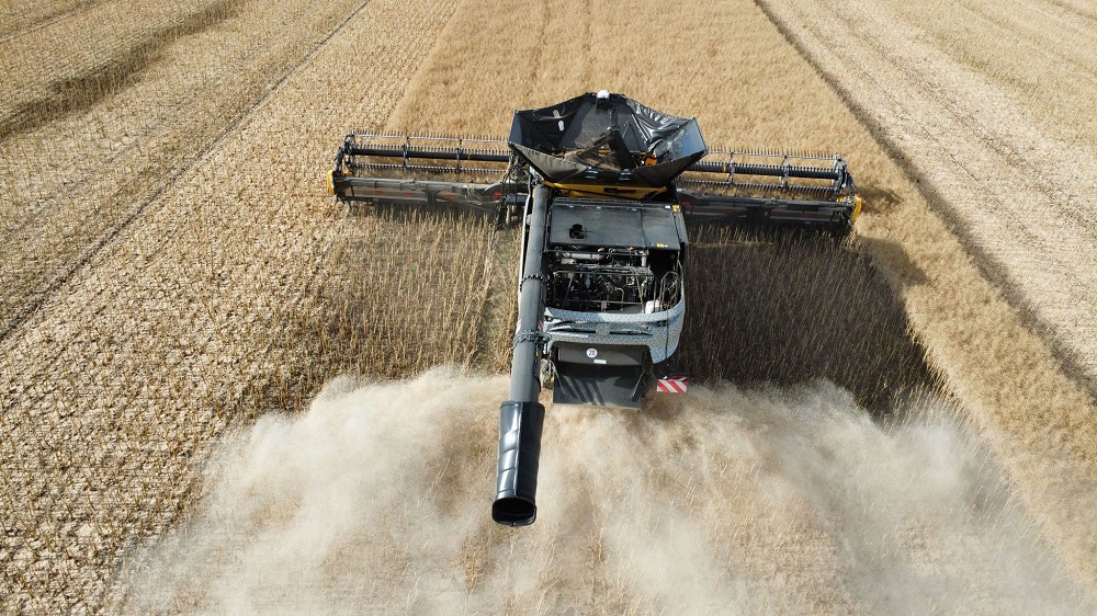 In een enorme ontwikkeling in oogsten met hoge capaciteit blikt New Holland Agriculture op Agritechnica 2023 vooruit op een nieuw maaidorserontwerp met een hoge capaciteit, waarin belangrijke nieuwe technologieën zijn verwerkt.