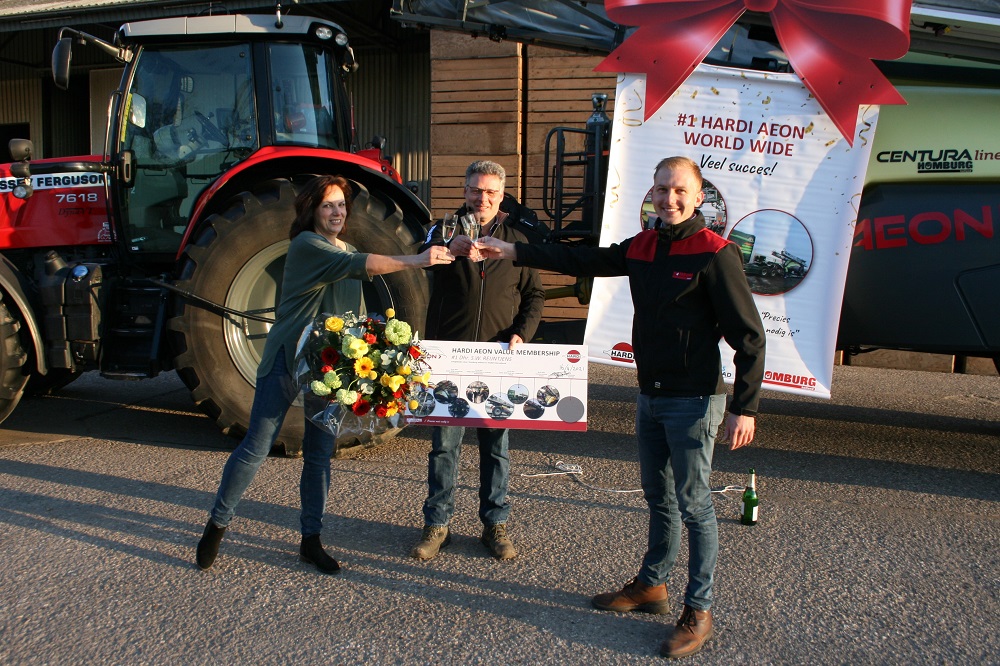 Eerste HARDI AEON wereldwijd overhandigd in Rutten