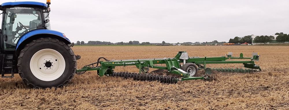 Diamond Harrow: Australische kettingschijfeg voor het eerst op Friese klei