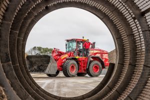 Doosan DL320-7 Zoveel voordeliger en net zo goed, zo niet beter