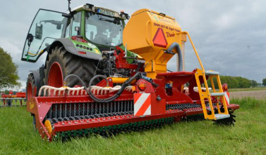 Doorzaaien - Vredo Agri Twin